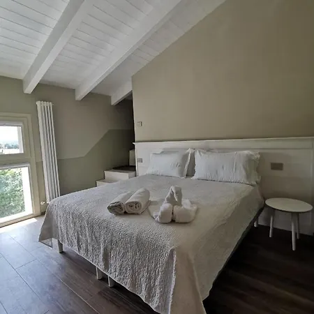 E Acetaia La Vedetta Farm stay